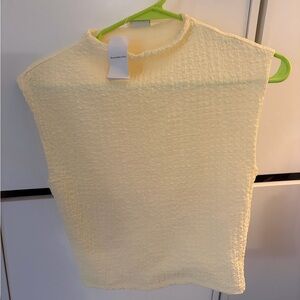 Abercrombie & Fitch Light Yellow Top - XS